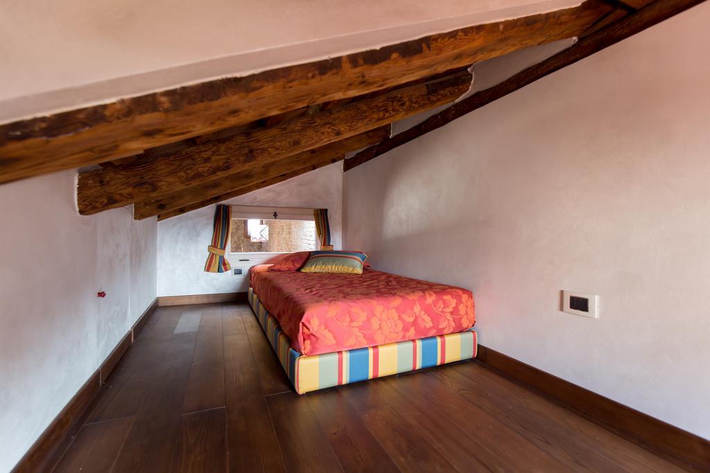 Ca Manzoni Apartment With Terrace Venice Exterior photo